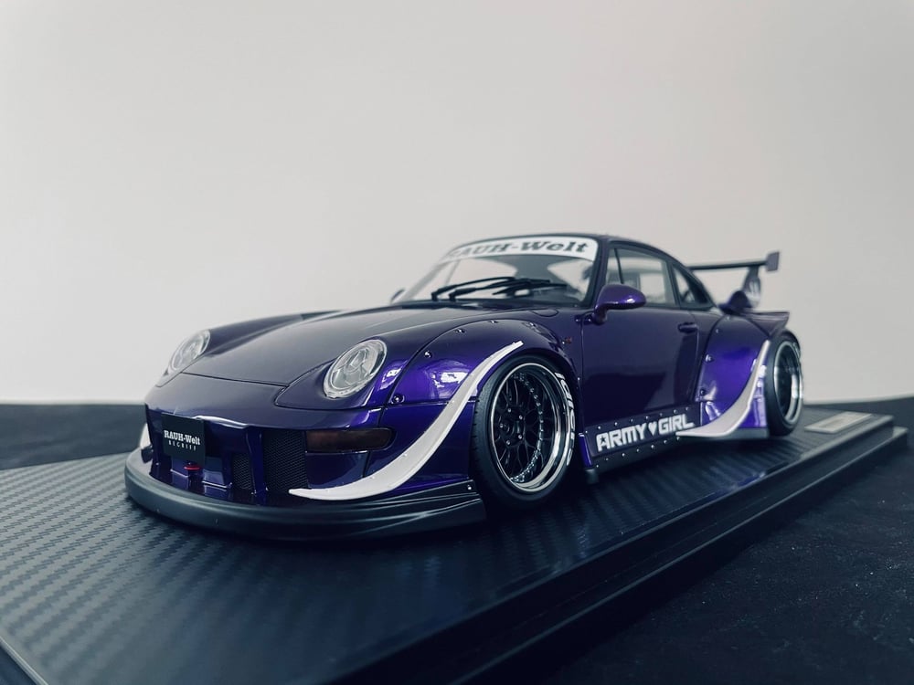 Image of 1/18 IGNITION MODEL 993 PURPLE METALLIC IG1962