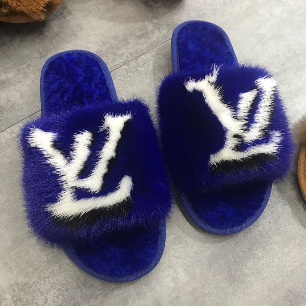 Louis Vuitton Dreamy Slippers (1A4MD0)