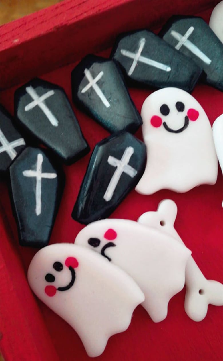 Image of 👻 FAULTY Spook pins 👻