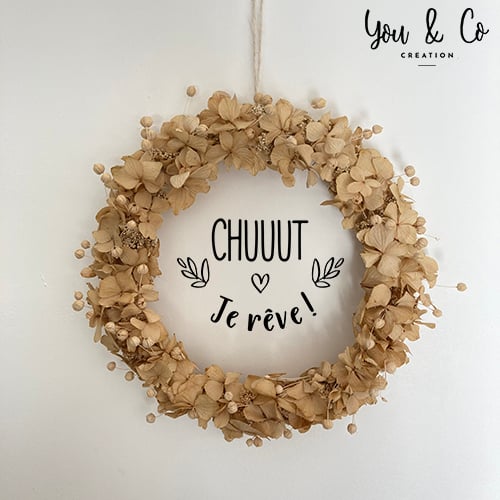 Image of Sticker "CHUUUT je rêve !"