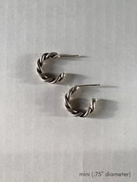 Image 4 of lasso hoops: three sizes 