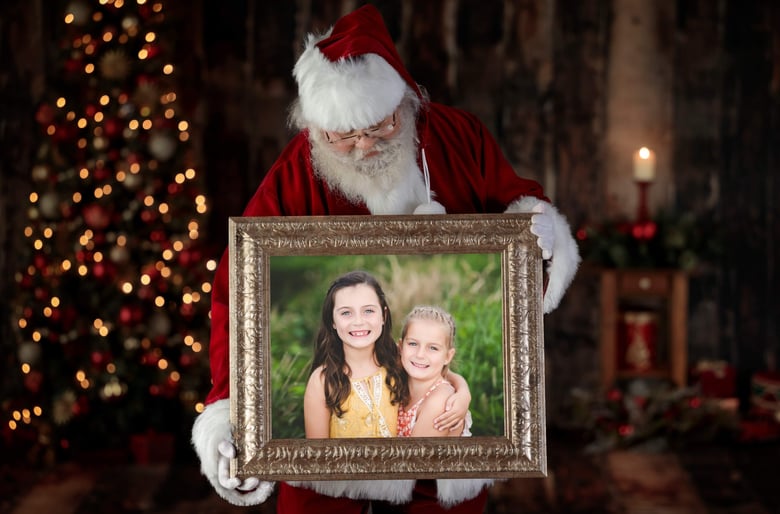 Image of Pictures with Santa 