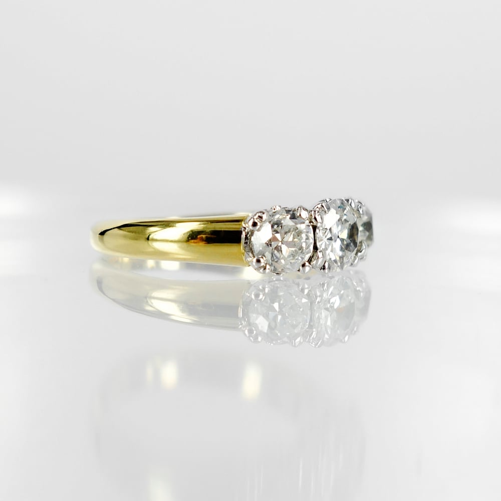 Image of 18ct yellow gold three old cut diamond dress ring. Sp3 (8245)