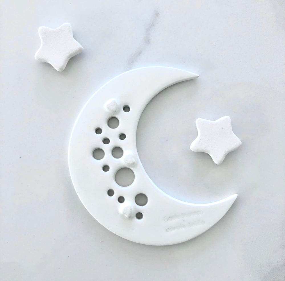 Image of :: Réédition pique-fleurs "Lune" :: Gaëlle Stratman x Carole Tolila ::