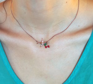 Image of Les Cerises - Collier Hirondelle - Doré Or Rose