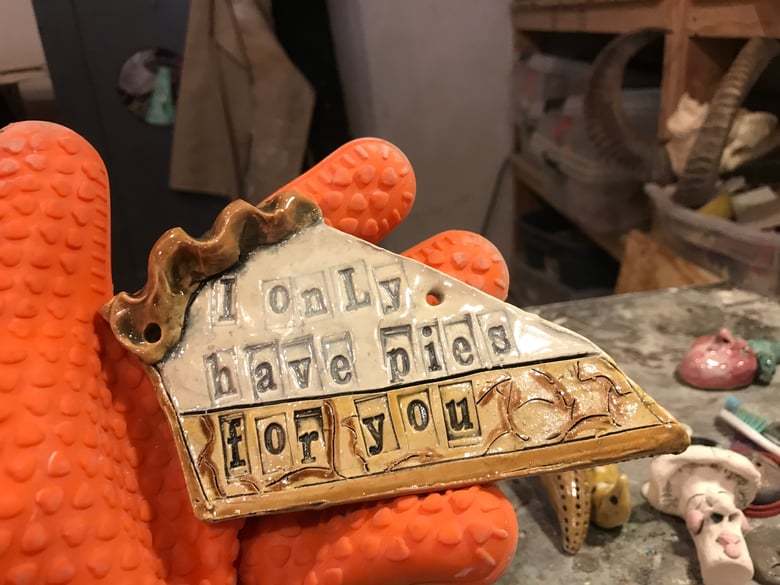 Image of Cream Pie Sign