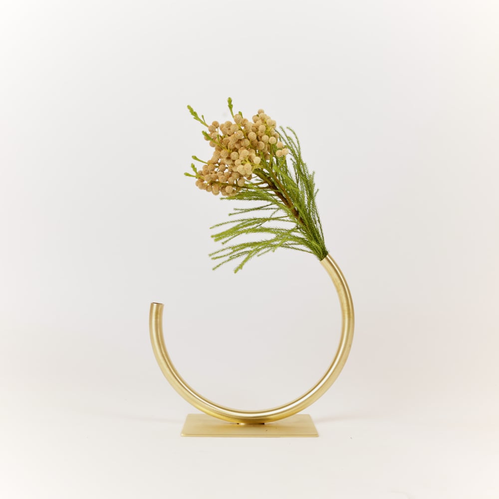 Image of Best Practice Vase, raw brass: Small height, Thick tube