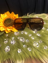 Image 4 of Big Vintage Style