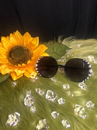 Image 1 of Pearly Girls 