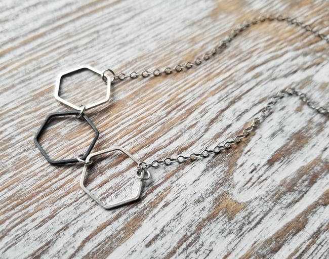 Hexi Trio Necklace (Silver)