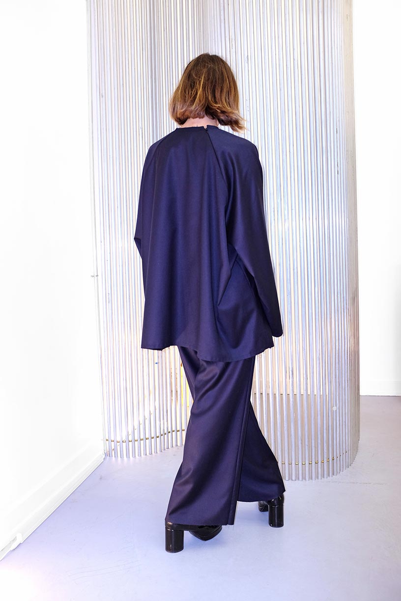 Image of OF 1 Blouse - Wool - Navy