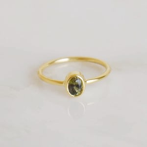 Image of Tazania Green Sapphire oval cut 14k gold ring