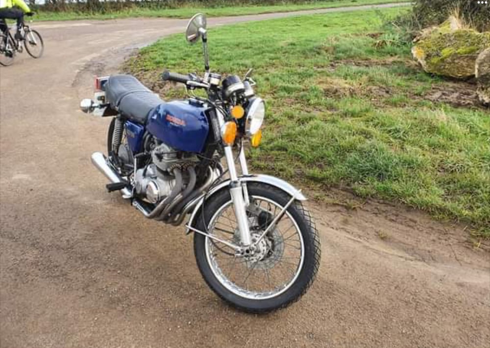 1975 Honda Cb400 super 4