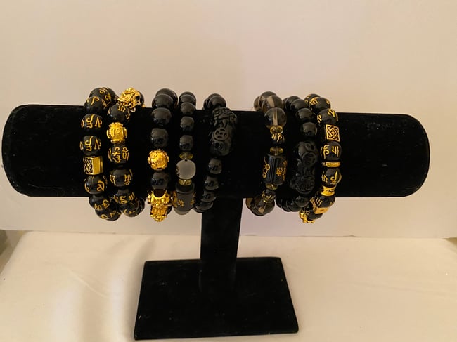 Feng shui Black Obsidian wealth bracelet | SenTrells LLC.