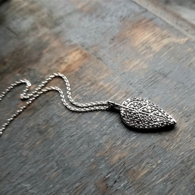Simple Pave Silver Leaf Necklace