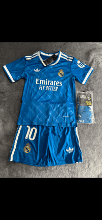 Image 2 of Real Madrid blue - Mbappe no.10