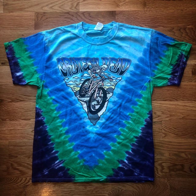 Grateful Dead Summer Tour 1989 Mt Biker T-shirt | JeffsArt Grateful Dead Summer Tour 1989 Mt Biker T-shirt | JeffsArt