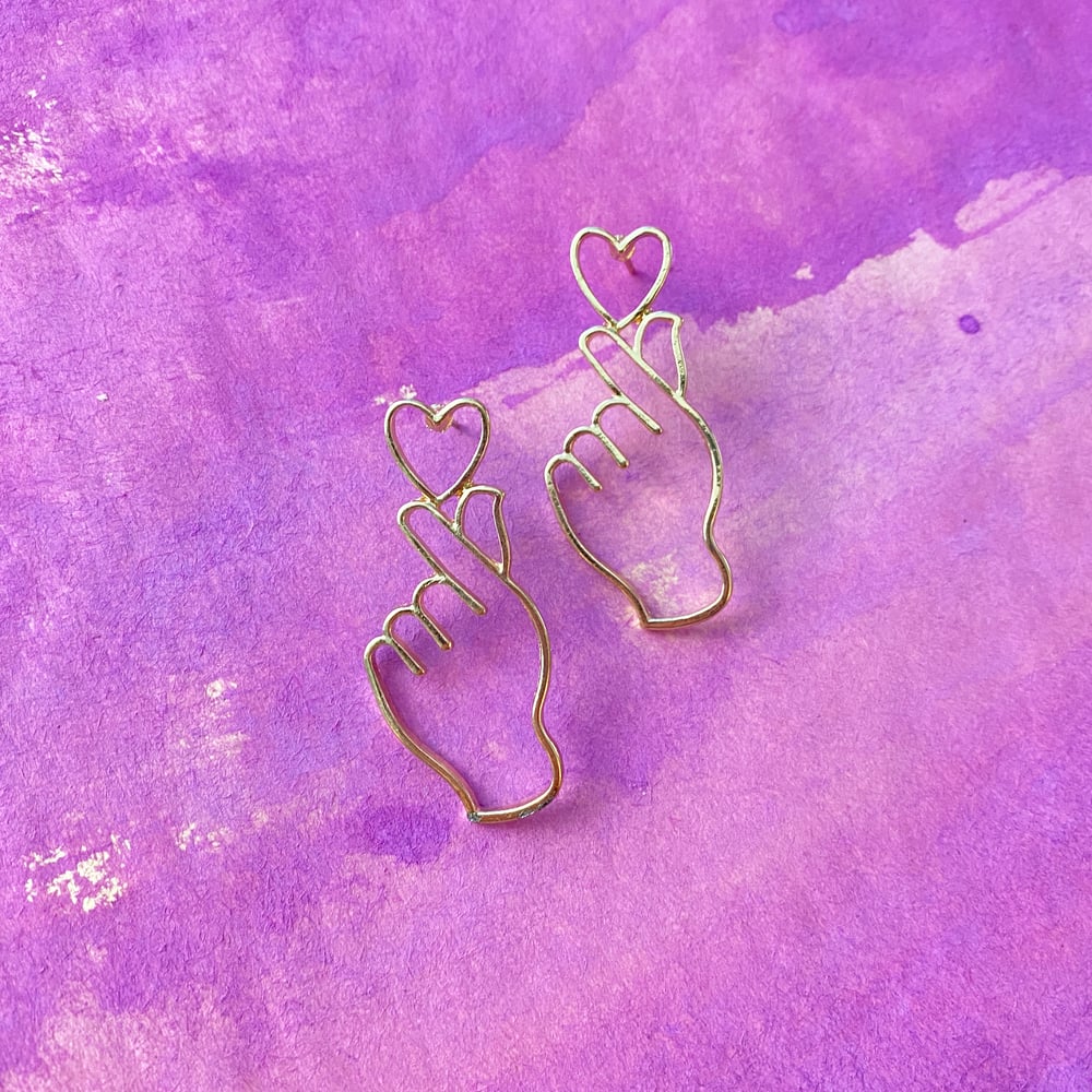 Image of AT YOUR FINGERTIPS EARRINGS