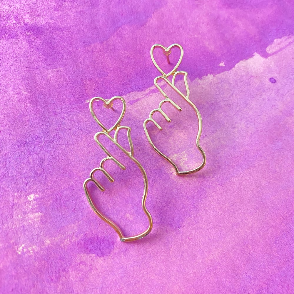 Image of AT YOUR FINGERTIPS EARRINGS
