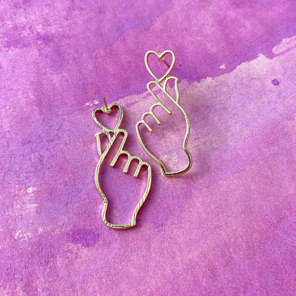 Image of AT YOUR FINGERTIPS EARRINGS