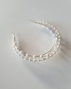 PEARL INTERLUDE: SILVER / WHITE
