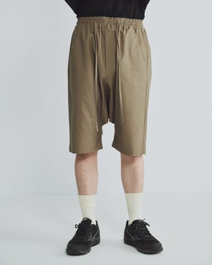 Image of TRAN - 鬆緊綁帶短褲 (卡其)