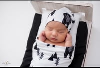 Image 4 of Deluxe Newborn session 