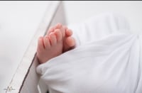 Image 3 of Super Deluxe Newborn session 