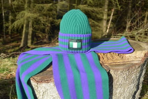 Image of Leith 94 Stripes hat and scarf set