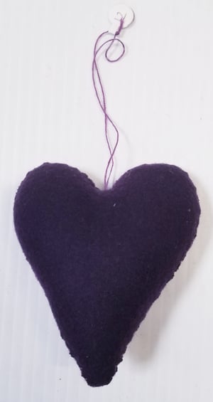 Image of Heart Shape Cat Hand-Felted Ornament and Skull Crossbones