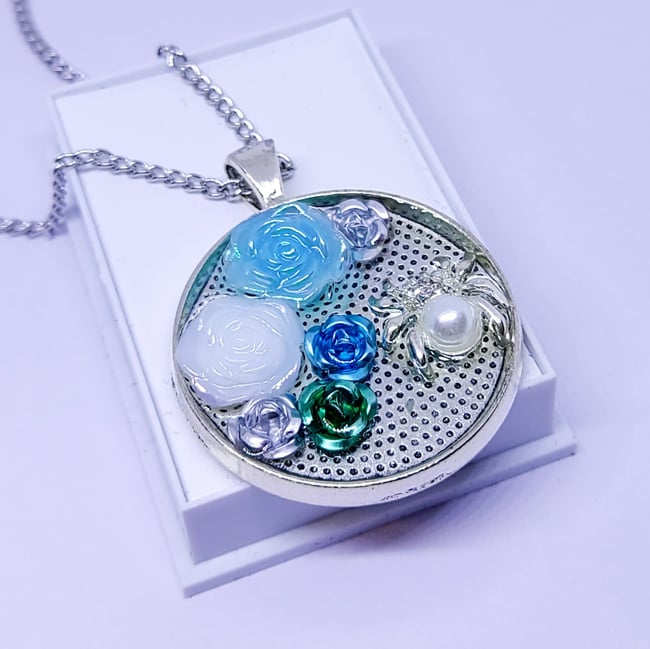 'icey' mounted pendant chain | silver