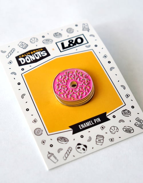 Image of Pink D'oh-nut Enamel Pin