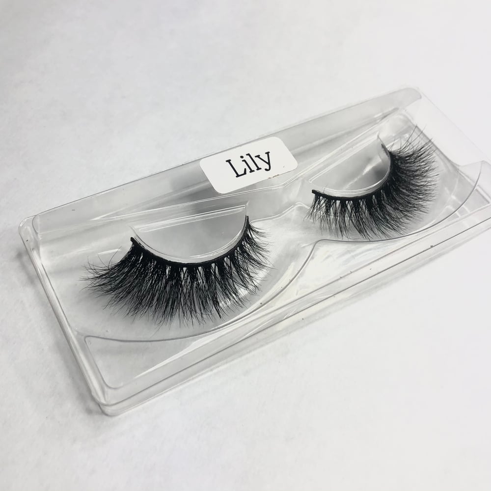 Image of ‘LILY’ Lashes