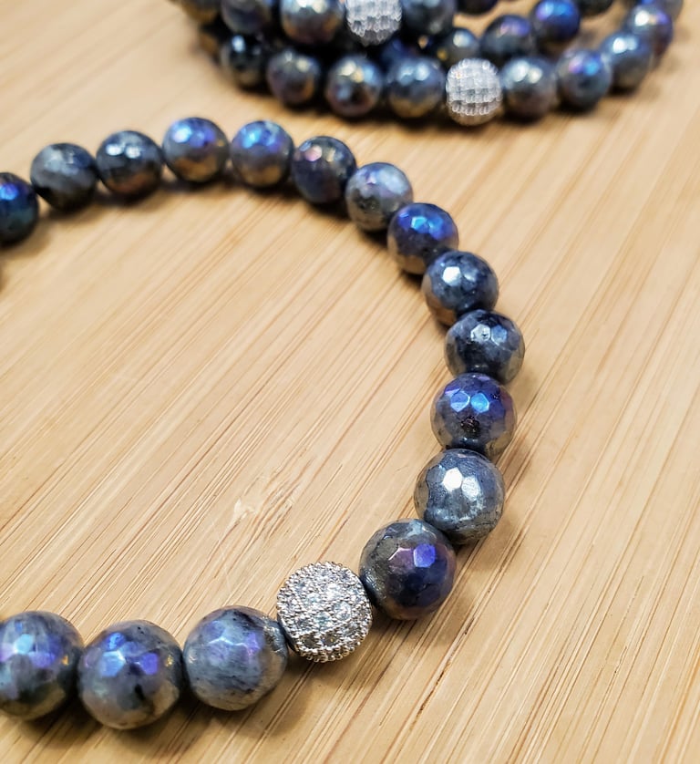 Lucky Labradorite Bracelet Image 2