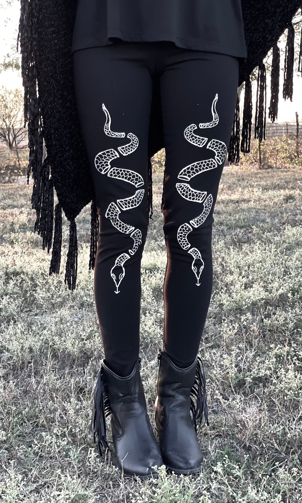 Image of BROKEN SERPENT LEGGINGS