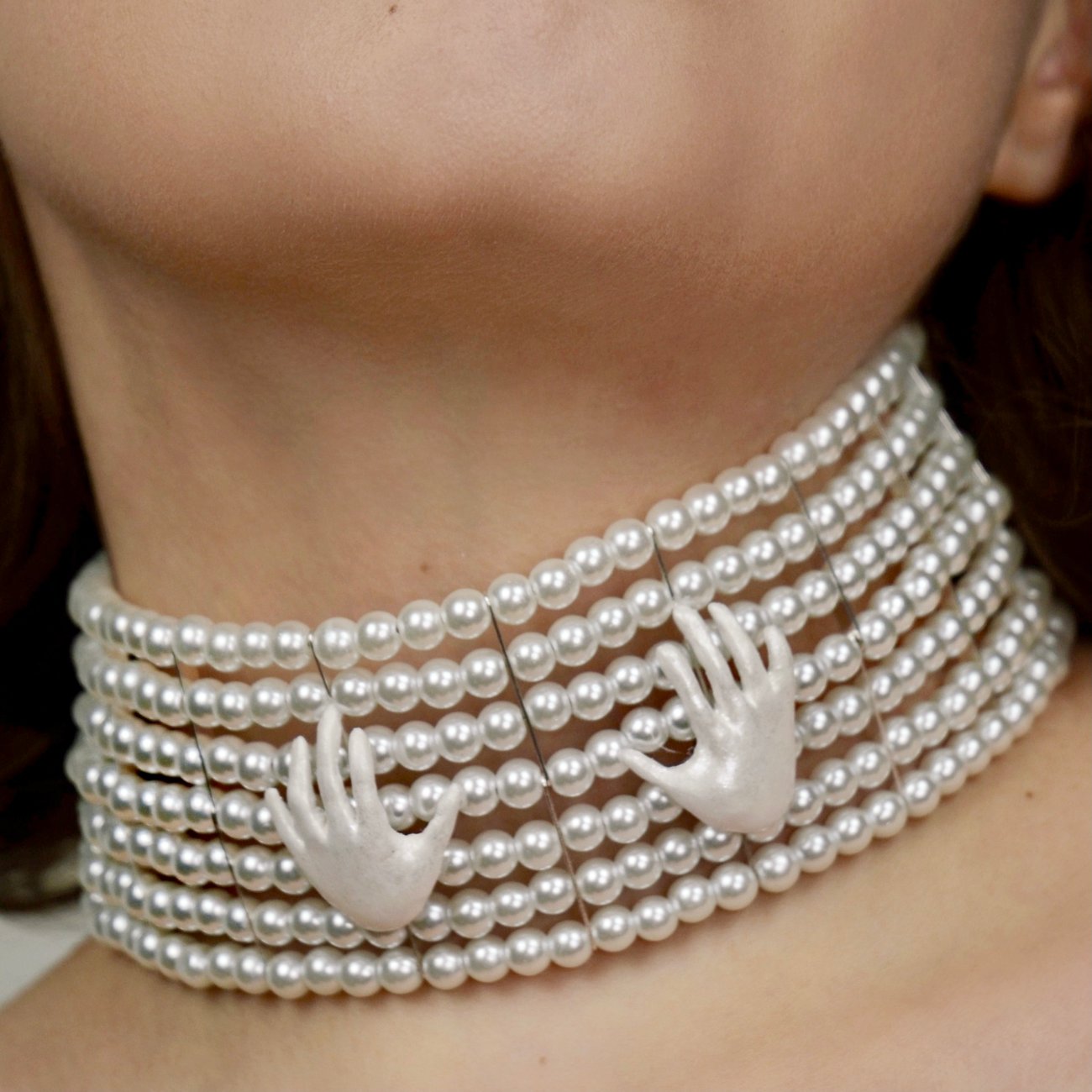 CLUTCHING MY PEARLS Kate Marling