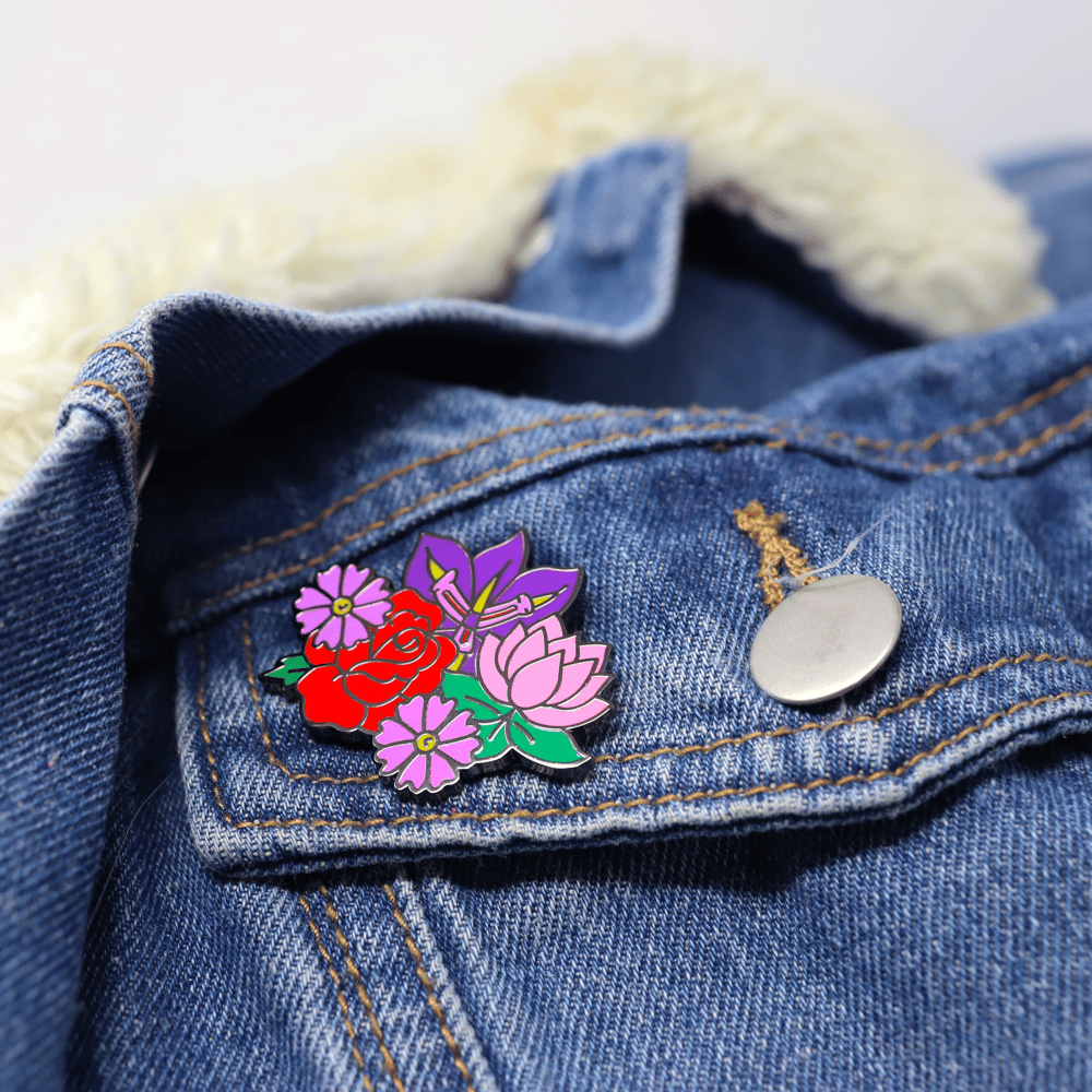 rlvi hard enamel pin