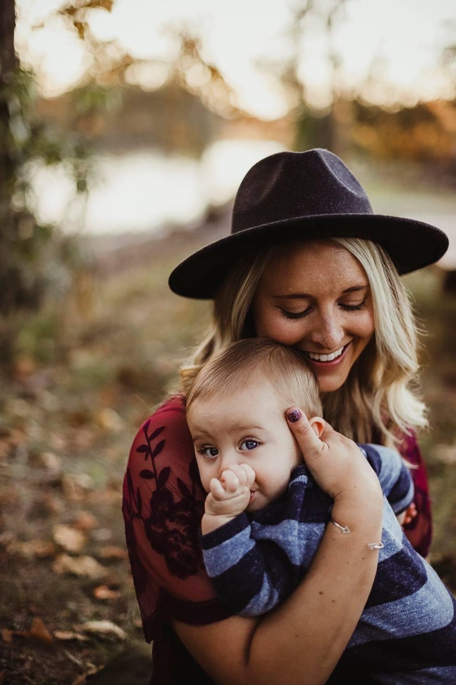 Image of Reserved for Cortney Lynch - Family Session