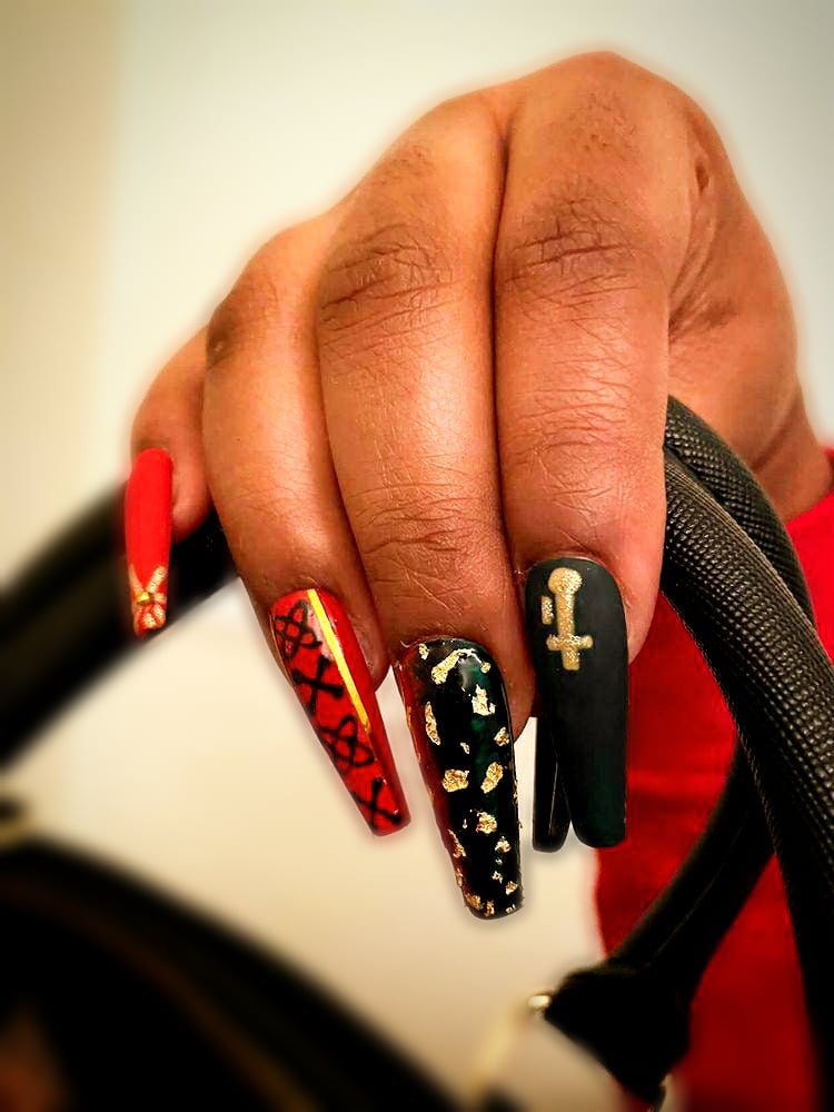 Image of Kween Ifrica (Kwanzaa Nails)