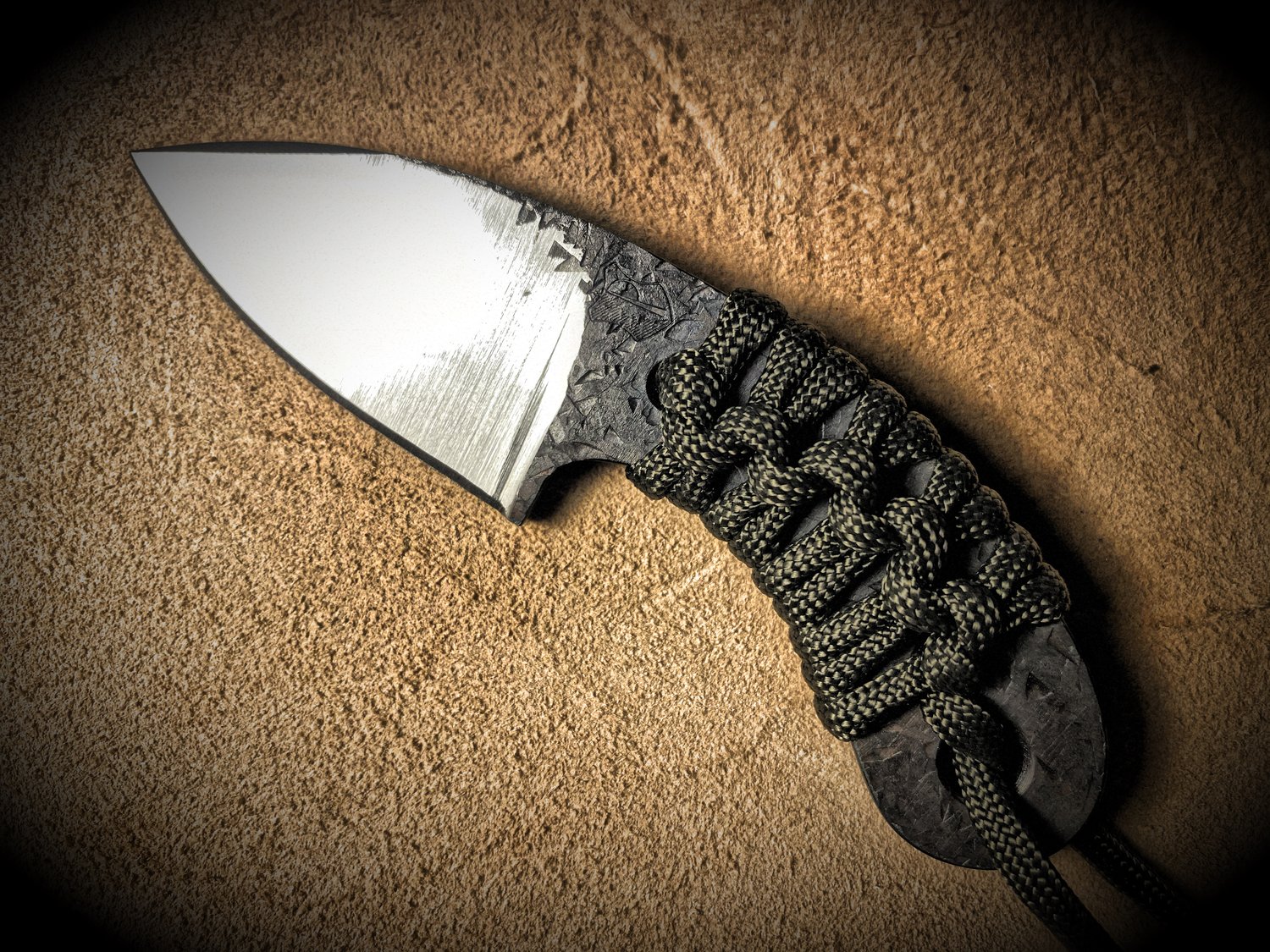 Image of Noomaad - minimalist edc survival blade