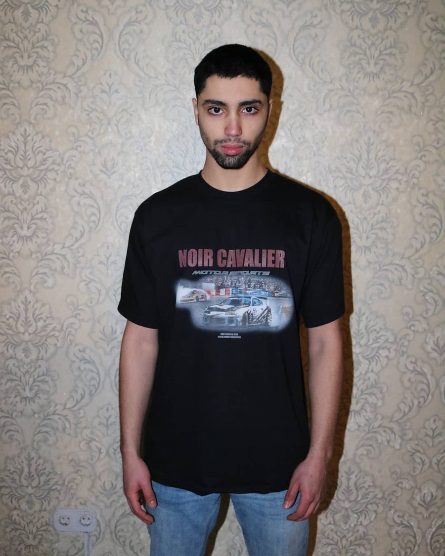 Image of Schwarzes T-Shirt mit "Toyota Supra" Aufdruck