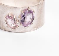 Image 1 of Bague Deux Améthystes