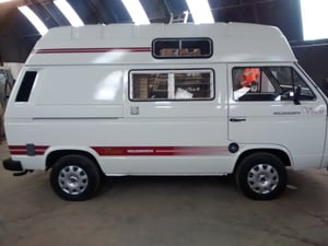 Image of VW T25 / T3 HOLDWORTH VISION/ VILLA 3 REPLICA FADE OUT STRIPE KIT