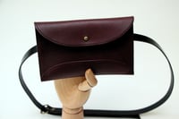 Image 2 of Portefeuille Belt Bordeaux (greasy leather)