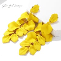 Fall Vibes (Yellow Rose)