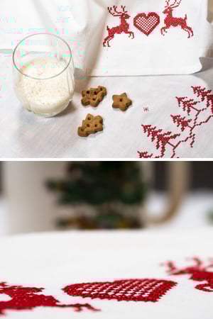 Image of Vinterfolk Ready-to-Stitch Towel Set