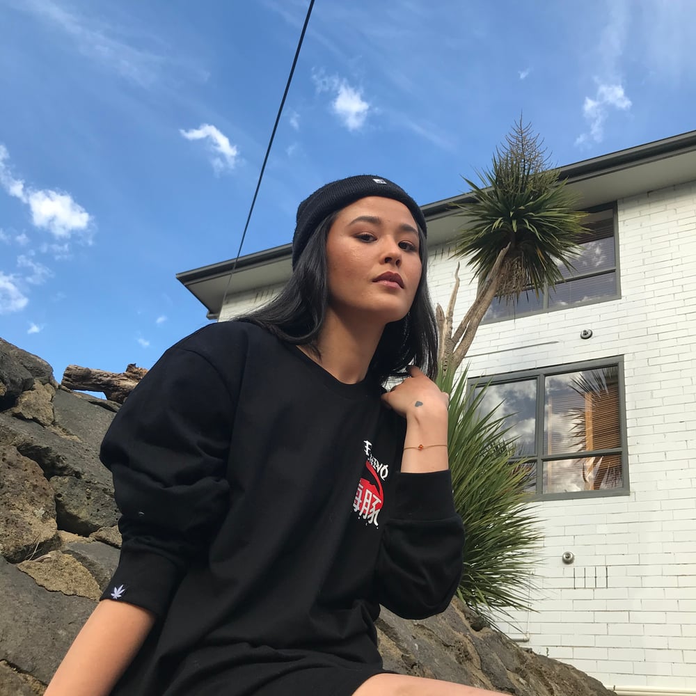 DOLPHIN JONES X EL CHIVO APPAREL LONG SLEEVE TEE (BLACK).