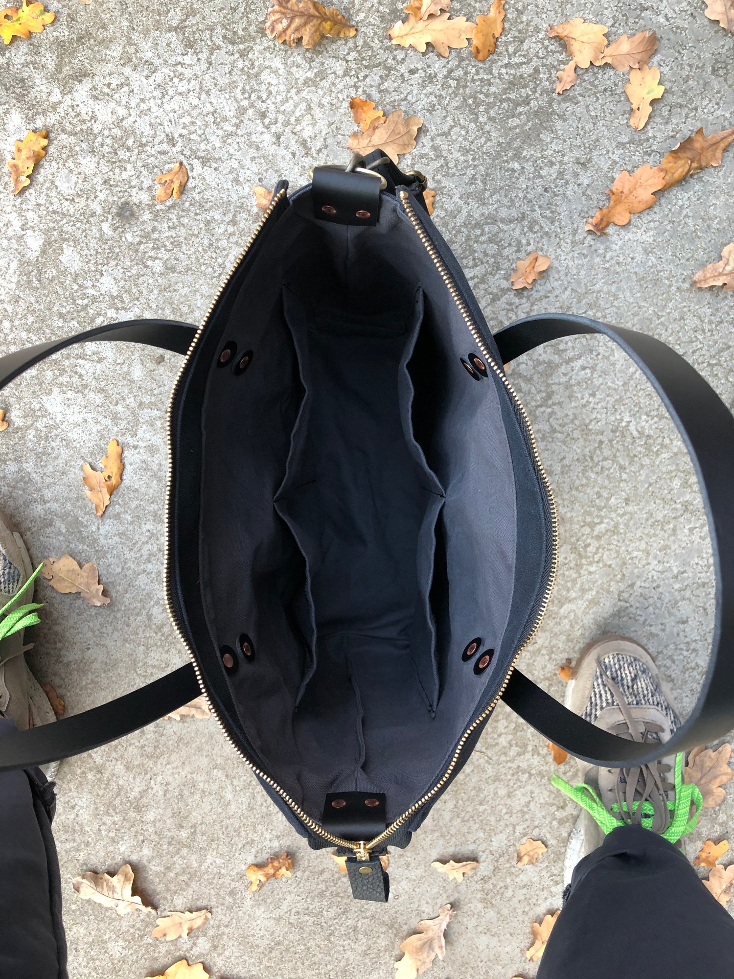 Image of Weekend bag / diaper bag in waxed canvas with leather handles and bottom COLLECTION UNISEX