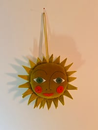 Image 2 of Double-rayed Golden Sun