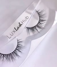 Fiji Lashes 